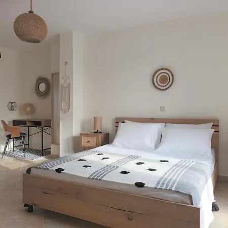 Kir-yiannis Stonehouse @areopoli Areopoli