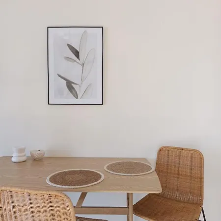 Kir-yiannis Stonehouse @areopoli *