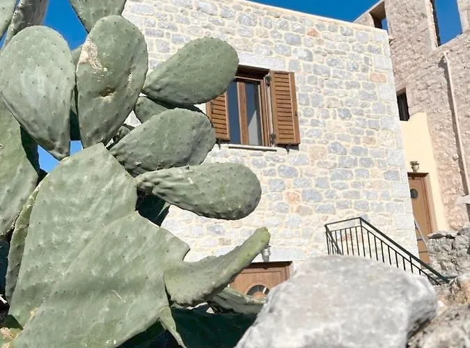 Apartamento Kir-yiannis Stonehouse @areopoli *