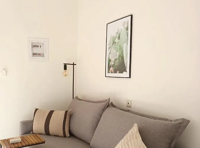 Kir-yiannis Stonehouse @areopoli Areópoli